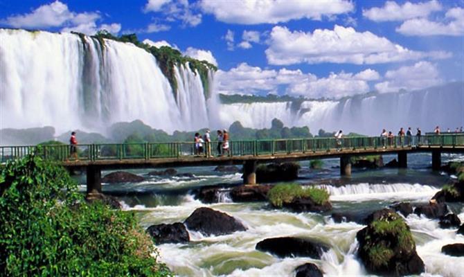As Cataratas do Iguaçu fazem parte do combo turístico