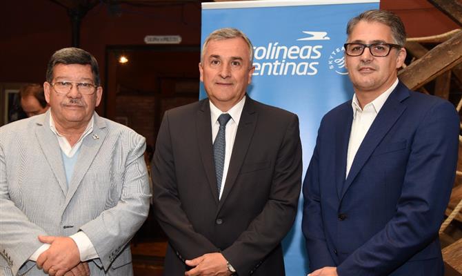Ministro Oehler, o governador Morales e Diego Garcia, da Aerolíneas