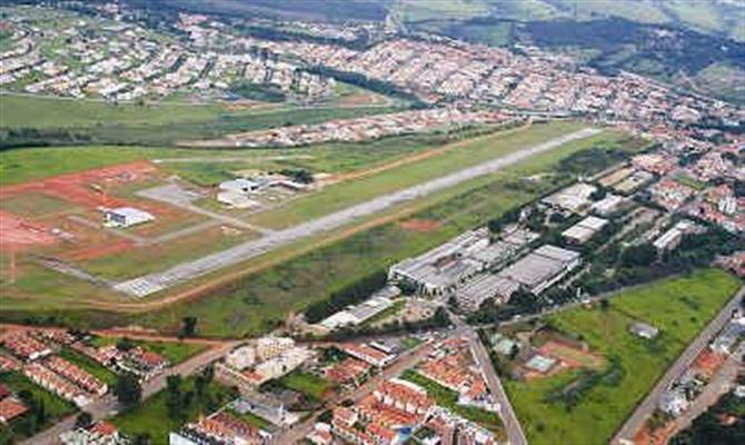 Aeroporto Artur Siqueira, de Bragança Paulista, é um dos que passam a ter o consórcio Voa São Paulo na gestão