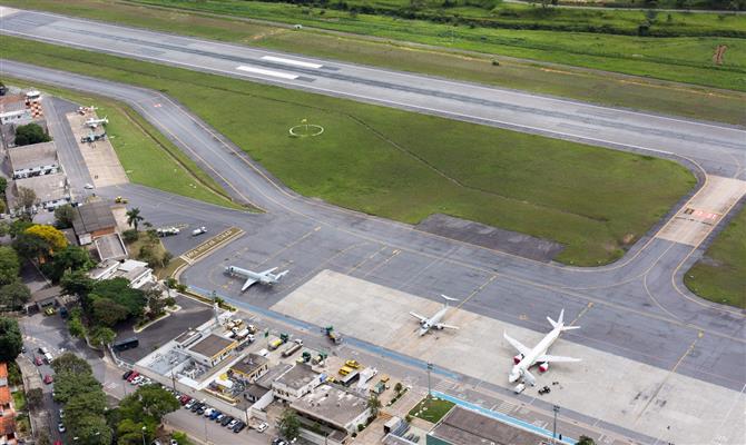 Aeroporto de Pampulha pode voltar a receber voos de longa distância