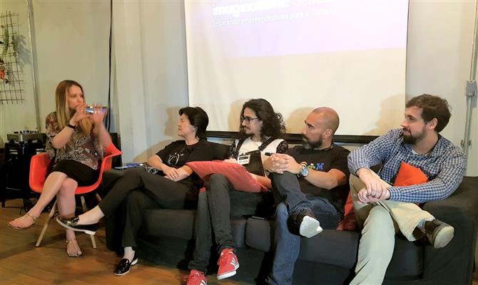Ligia Zotini (Voicers e Aaxis), Jeni Shih (IBM), Ahirton Lopes (Data & AI), Sergio Gama (IBM) e Marcello Batistella (Nama)