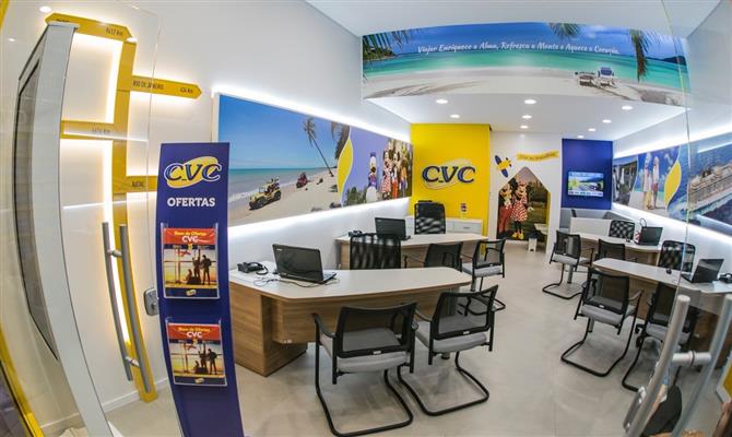 CVC é a maior rede de franquias do Turismo, com mais de 1,4 mil lojas