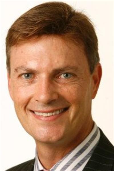 Mike Emmett, CEO do Cover-More, divisão de assistência em viagens do Zurich Insurance Group