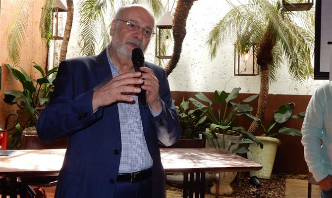 Marciano Freire, pesidente executivo da Sindetur-SP, entidade que encomendou a pesquisa da Ipeturis, onde Freire também é presidente