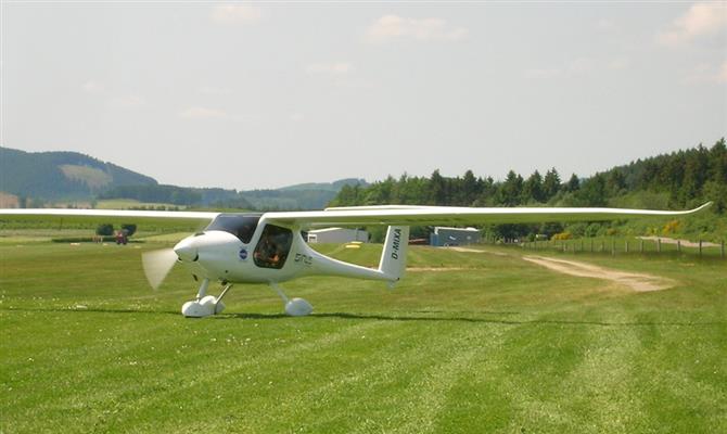 Pipistrel Sinus 912 foi o avião escolhido para a viagem