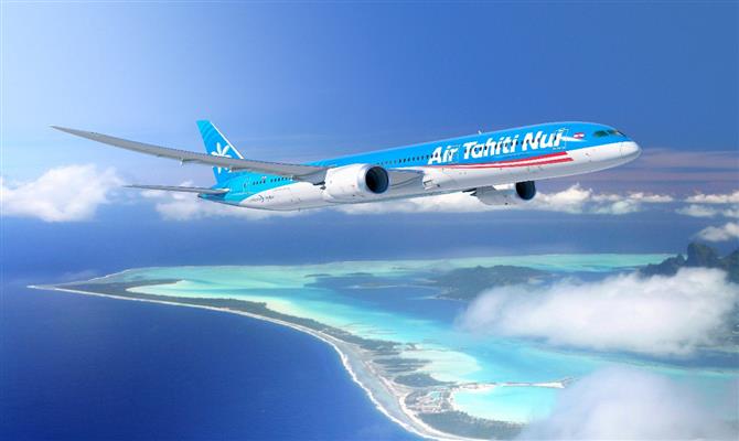 Codeshare com Air Tahiti Nui permite que Latam venda voos de Santiago para Auckland, com escala no Taiti