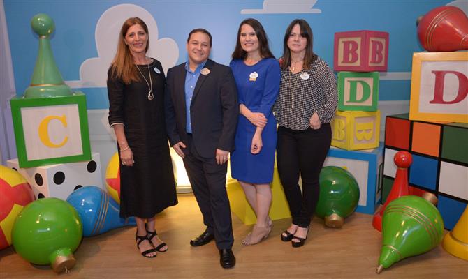 Equipe da Disney para o Brasil destacou a chegada de Toy Story Land ao Hollywood Studios: Deborah Baldin, Luiz Araújo, Gabriela Delai e Paula Hall