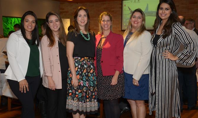 Marli Siqueira, Mariana Fiore, e Bruna de Freitas, da AeroMexico, com Luciana Nasser, Carla Cecchele  e Adriana Plascentia, da RCD Hotels