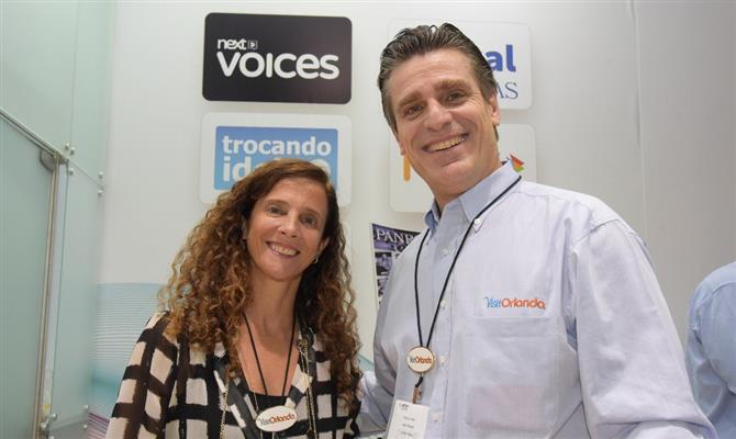 Representante do Visit Orlando no Brasil, Jane Terra, e o diretor de Vendas para América Latina, Patrick Yvars, preparam novas ações