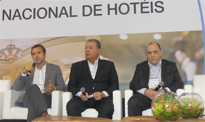 Alexandre Gehlen, do Fohb, Alexandre Sampaio, da FBHA e CNC, e Alberto Cestrone, da ABR