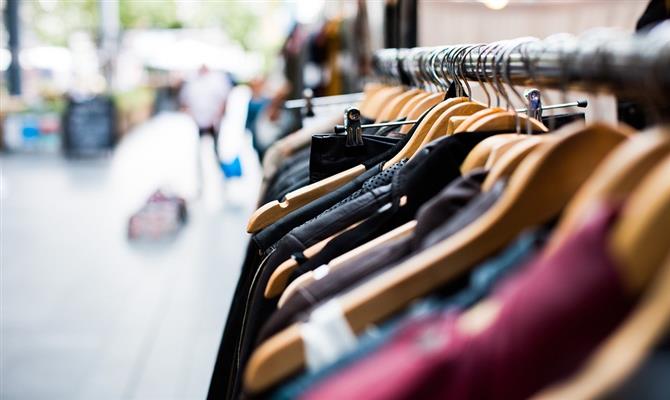 O comércio varejista de vestuário lidera o ranking de novos negócios em 2021