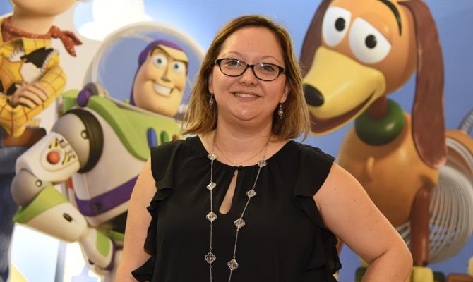 Cinthia Douglas, diretora de Vendas e Marketing dos Parques Disney para o Brasil