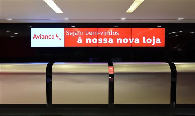 Entrada da nova loja da Avianca no Aeroporto Internacional de Guarulhos, em São Paulo