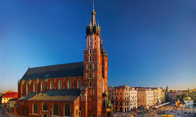 A cidade de Cracóvia, um dos cartões postais da Polônia