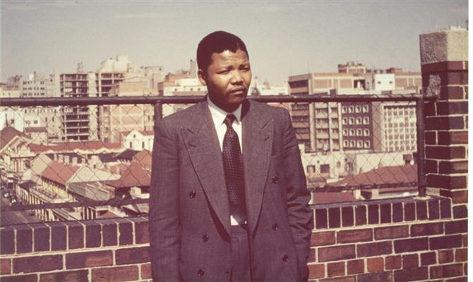 Uma das fotos de Nelson Mandela na exposição que fica até 31 de outubro no Mirante 9 de Julho