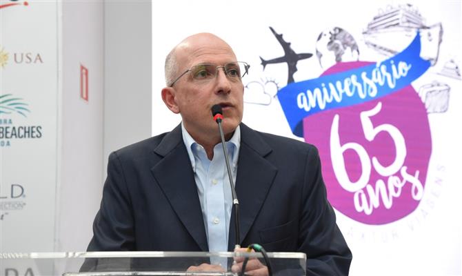 Aldo Leone Filho, presidente da Agaxtur, celebrou os 65 anos da empresa em evento em São Paulo