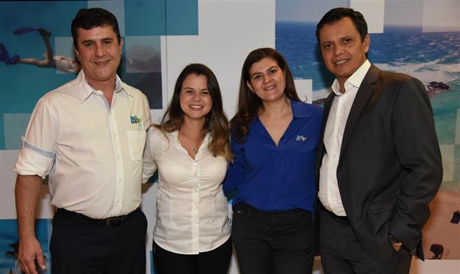 Adriano Soares, Fernanda Teixeira, Erica Salvagni e Carlos Barbosa, da Autoridade de Turismo de Aruba, em evento pré-Abav