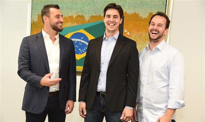 Os irmãos Fábio Oliveira (diretor executivo), Christiano Oliveira (CEO) e Eloí Oliveira (diretor de Marketing)