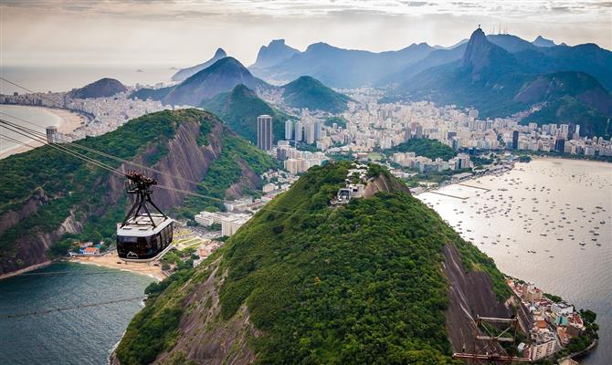 Rio de Janeiro é o destino brasileiro mais procurado para os festejos de réveillon, segundo a OTA