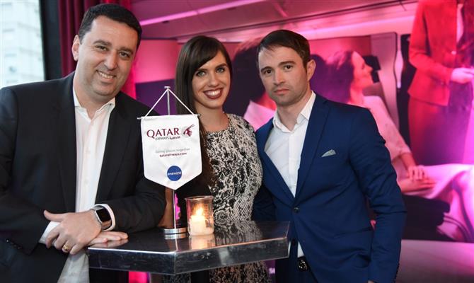 Renato Hagopian, diretor Brasil, Hailey Fleming, gerente PR Américas, e Rogério Araújo, gerente Marketing Brasil da Qatar Airways
