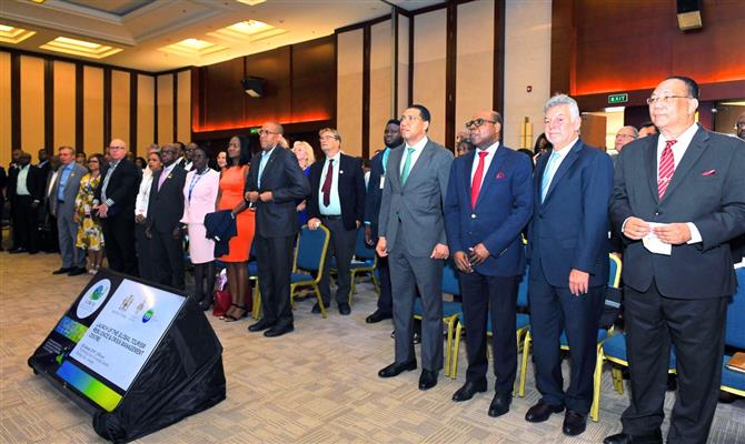 Autoridades durante evento na Jamaica