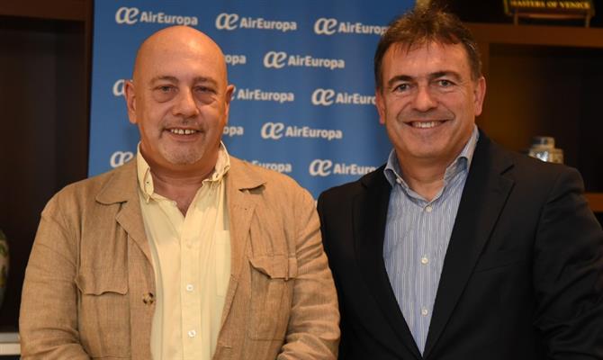 Juan López, diretor de Receitas e Precificação da Air Europa, e Imanol Pérez, diretor comercial da companhia