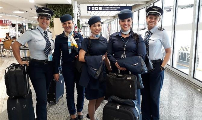 Seis tripulações femininas estão responsáveis por 23 voos 