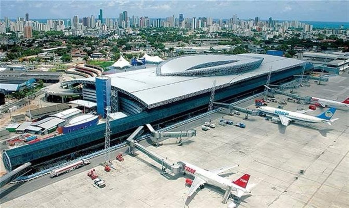 Obras no Aeroporto de Recife visam a criação de novos espaços públicos de convivência e atração de empresas que entreguem serviços para a população