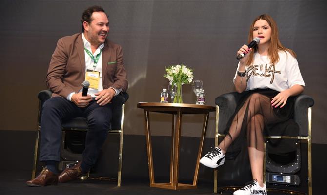 Gerente de Marketing da Gol, German Carmona, entrevistou Maisa durante talk show