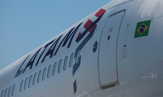 Latam foi a companhia aérea que mais transportou passageiros pagos em 2018