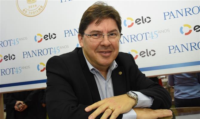 Sérgio Souza, diretor comercial do Casa Grande Hotel