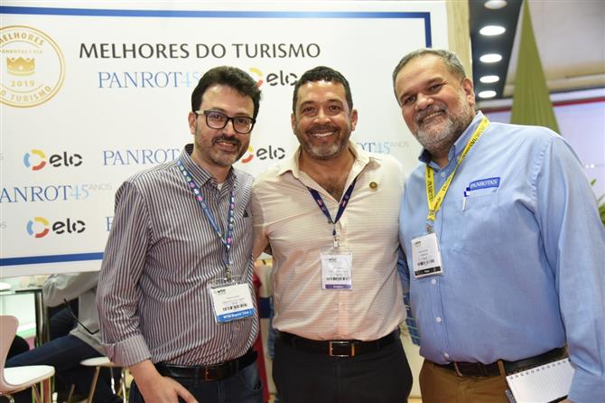 Rene Contreras, da República Dominicana