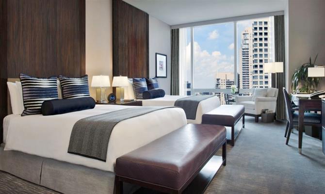 Quarto deluxe queen, no Trump International Hotel & Tower Chicago