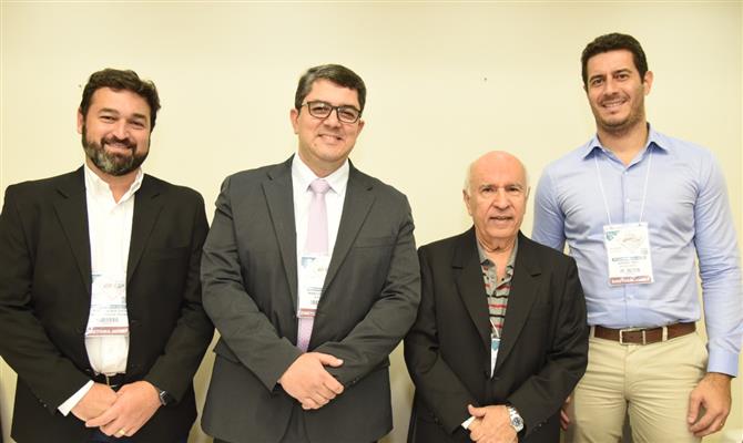 Marcelo Gatti, Marcos Lucas, Sebastião Pereira e Rafael Ricci, da diretoria da Aviesp