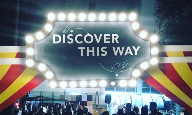 Durante o Global Day of Discovery, foi lançada a nova campanha da rede, Discover This Way, como foco nas experiências dos viajantes 