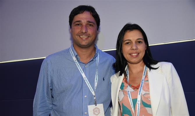 Nelson Gomes, da Petrobras, e Bianca Schimpl, da Latam