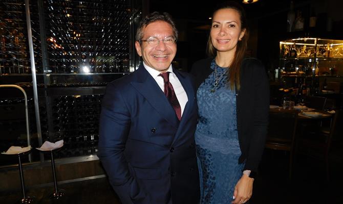 O presidente da Star Hellenic, Gabriel Diacakis, e a diretora internacional de Vendas, Lorena Diacakis