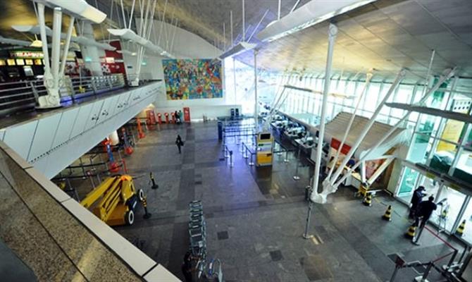 Fechado há cinco anos, terminal do aeroporto Augusto Severo, em Parnamirim (RN), poderá virar centro de visitação com acervo da Segunda Guerra