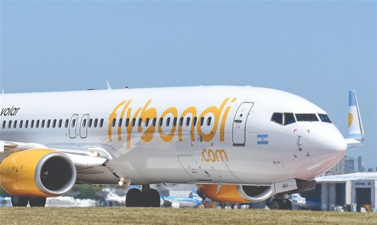 Flybondi se prepara para temporada de verão