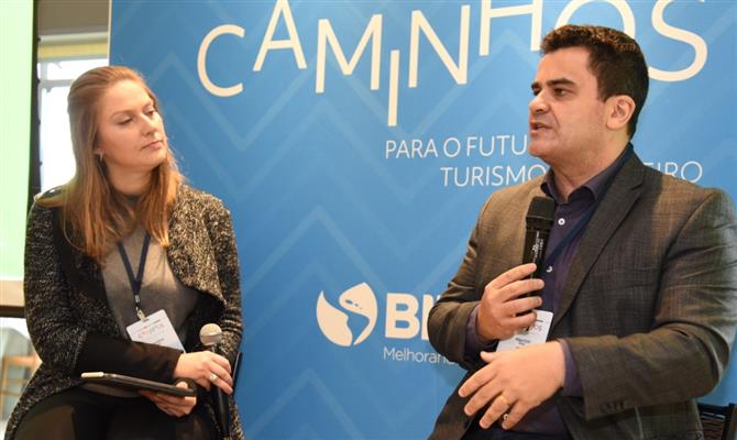 Carolina Sass de Haro (Mapie) e Maurício Ruiz (Intel Brasil)