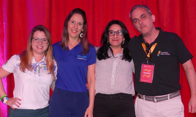 Fernanda Teixeira (Aruba), Rosana Caporal (Copa Airlines), Margarita Arieta (Alagoas) e Enzo Avezum (Riviera Nayarit/Puerto Vallarta)