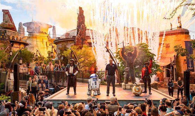 Na quarta-feira (28), aconteceu evento de inauguração de Star Wars: Galaxy's Edge; abertura oficial para o público é hoje (29) 