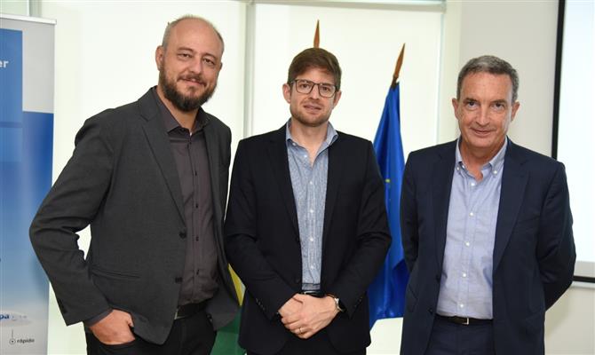 Eduardo Murad, da Alagev, Gonzalo Romero, da Air Europa, e José Ignacio de Oca, da Globalia