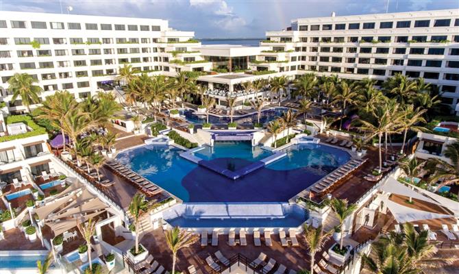 O Now Emerald Cancun será um dos resorts disponibilizados pela AM Resorts para os hóspedes afetados