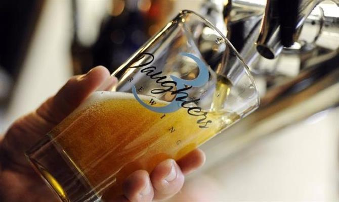 A região de St. Pete/Clearwater pela qualidade das cervejarias artesanais como 3 Daughter's Brewing