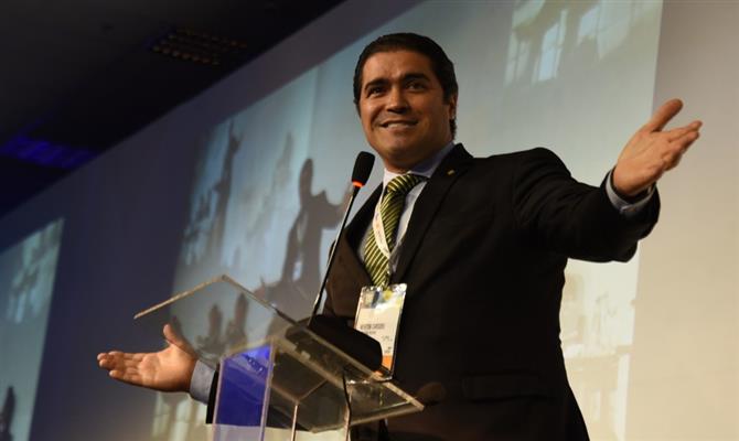 Newton Cardoso Jr, presidente da Comissão de Turismo da Câmara dos Deputados