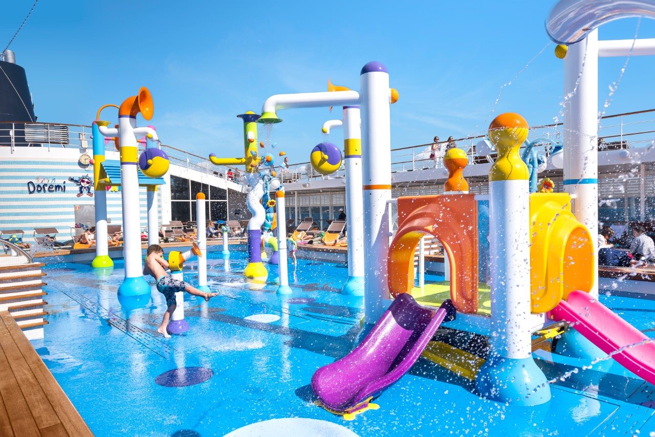 Área aquática infantil no MSC Sinfonia