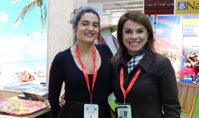 A secretária executiva do Ceará, Denise Sá Vieira Carrá com Jeanine Pires, do Matcher, que acontece em abril em Fortaleza/Aquiraz