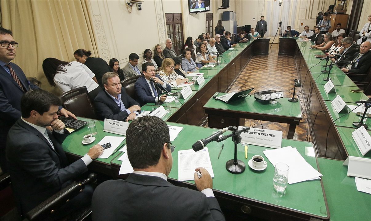 A audiência foi realizada no Palácio Tiradentes, sede da Assembleia Legislativa do Rio de Janeiro