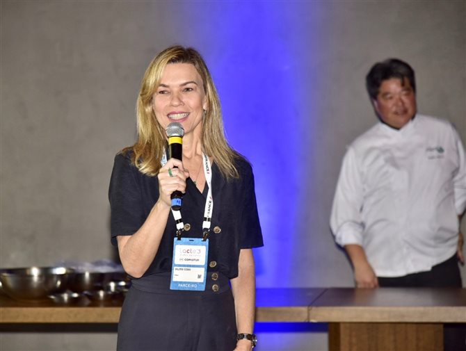 Apresentação de Valéria Soska, diretora da SAP Concur no Brasil